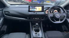 Nissan Qashqai 1.3 DiG-T MH N-Connecta 5dr Petrol Hatchback